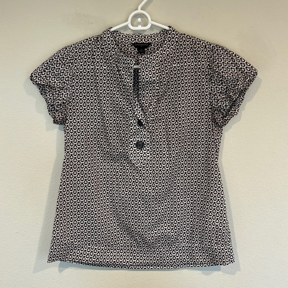 Banana Republic blouse - Picture 2 of 4